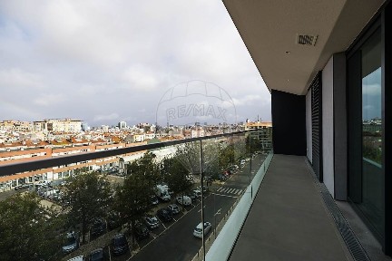 Arrendamento de apartamento T1 em Telheiras