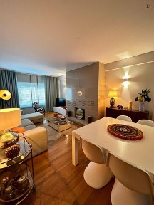 Arrendamento de apartamento T2 na Rua do Congo