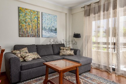 Arrendamento de apartamento T2 na Rua Cláudio Nunes s/n
