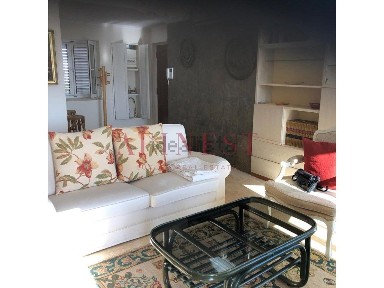 Arrendamento de apartamento T1 na Avenida Gonçalo Velho Cabral