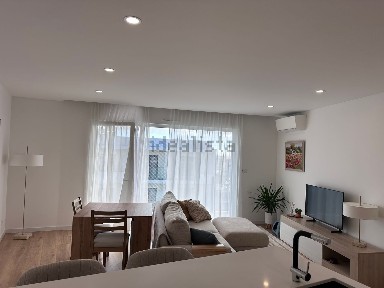 Arrendamento de penthouse na Rua Constância Maria Rodrigues