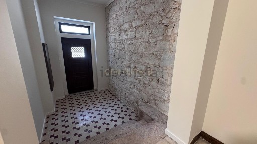 Arrendamento de apartamento T3 em Alhandra - São João dos Montes - Calhandriz