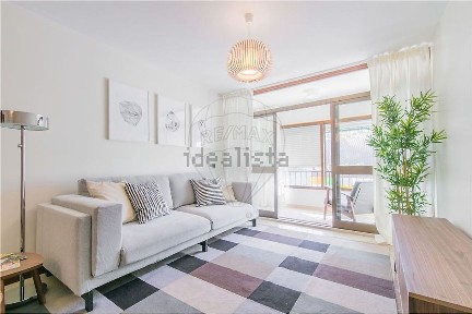 Arrendamento de apartamento T1 na Rua Francisco Stromp