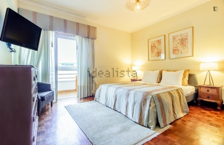Arrendamento de apartamento T3 na Rua Professor Fernando da Fonseca