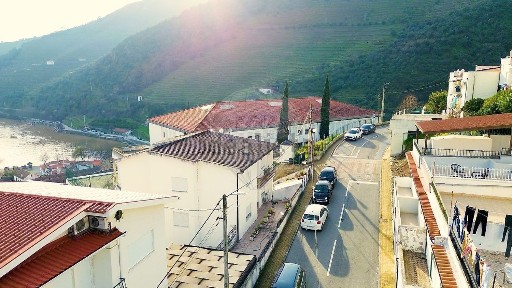 Apartamento T3 à venda na Rua da Capela