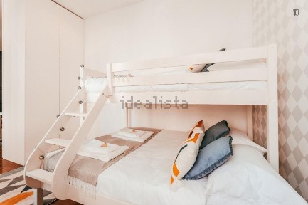 Arrendamento de apartamento T2 na Rua do Conde