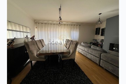 Apartamento T3 à venda em Vila Real