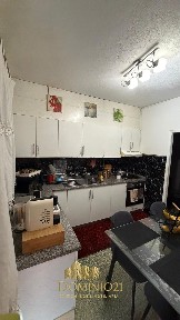 Apartamento T2 à venda na Rua de Lousada