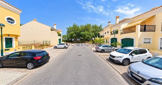 Moradia em banda à venda na Quinta da Palmeira
