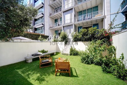 Arrendamento de apartamento T2 na Rua Luciano Cordeiro, 92
