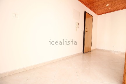 Arrendamento de apartamento T2 na Rua da Liberdade, 16 a