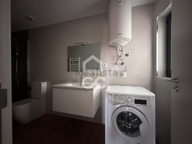 Apartamento T1 à venda em Santa Maria Maior