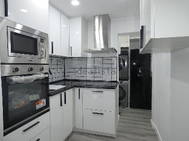 Apartamento T3 à venda na Rua Calouste Gulbenkian