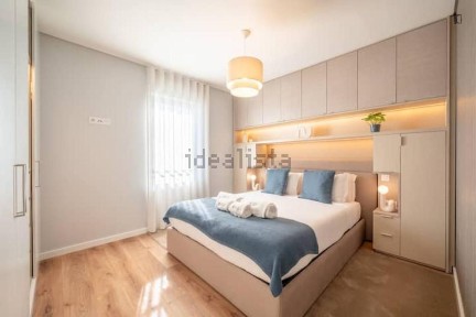 Arrendamento de apartamento T2 na Rua Snu Abecassis