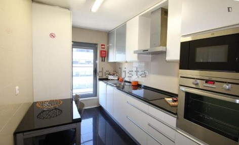 Arrendamento de apartamento T1 na Rua do Mar Vermelho