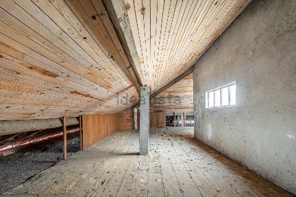Apartamento T0 à venda na Avenida Nuno Álvares