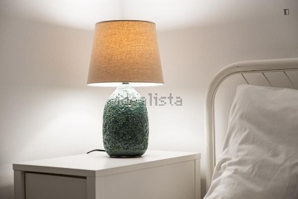 Arrendamento de apartamento T1 na Rua Torre de Santiago