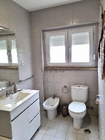 Arrendamento de apartamento T2 na Rua Presidente Arriaga