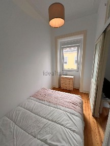 Arrendamento de apartamento T2 na Rua Maria Pia