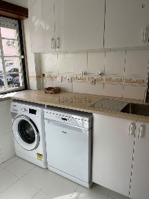 Arrendamento de apartamento T2 na Rua José Magalhães Godinho
