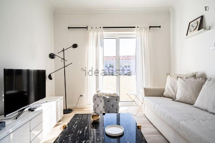 Arrendamento de apartamento T2 na Rua Bartolomeu da Costa