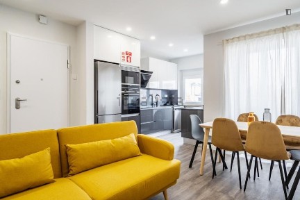 Arrendamento de apartamento T2 na Rua Marques da Silva