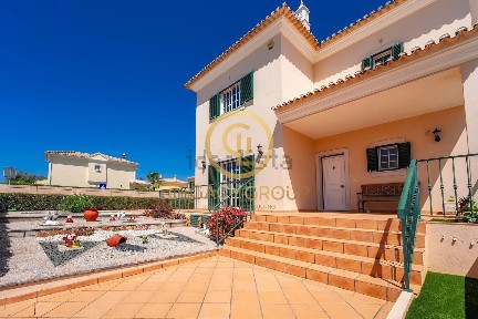 Alcantarilha, Vila de Alcantarilha, Rua das Amendoeiras