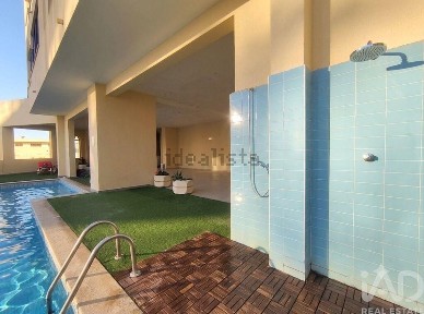 Espaço comercial à venda na Praia da Rocha