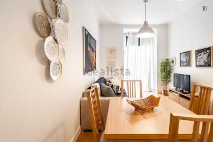 Arrendamento de apartamento T1 na Rua de Santa Justa