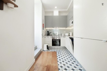 Arrendamento de apartamento T2 na Travessa da Pereira