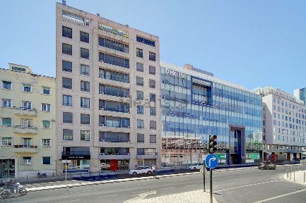 Arrendamento de apartamento T2 na Avenida Engenheiro Duarte Pacheco