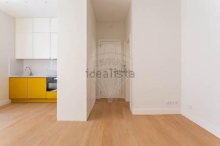 Arrendamento de apartamento T2 na Rua Tenente Viriato Correia de Lacerda