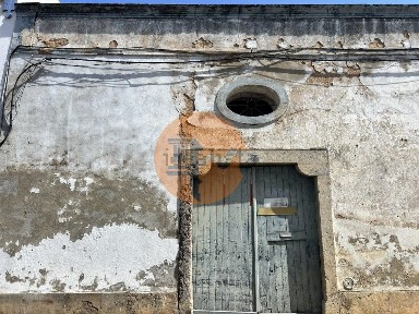 Armazém à venda na Rua Nova da Cruz, 58