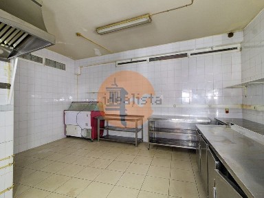 Espaço comercial à venda em Monte Gordo