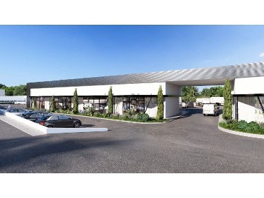 Espaço comercial ou armazém à venda na São Lourenço - São João da Venda