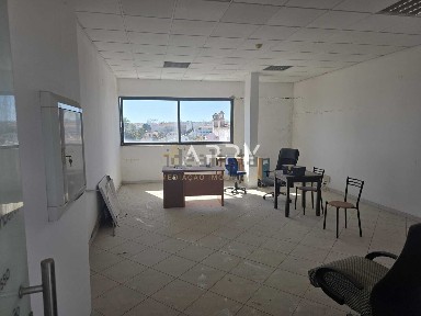 Espaço comercial ou armazém à venda em Praia da Oura - Areias de S. João
