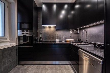 Arrendamento de apartamento T3 na Rua General Taborda