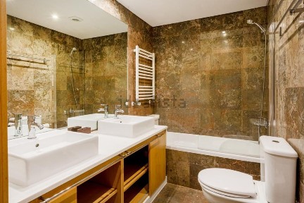 Arrendamento de apartamento T2 na Avenida Gomes Pereira