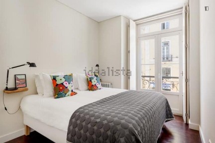 Arrendamento de apartamento T1 na Travessa da Espera