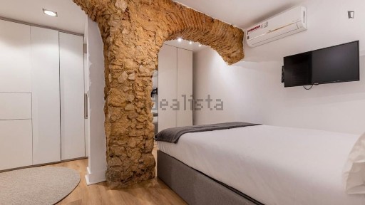 Arrendamento de apartamento T0 na Rua Presidente Arriaga