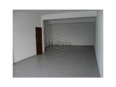 Espaço comercial à venda no Centro Histórico Este de Loulé