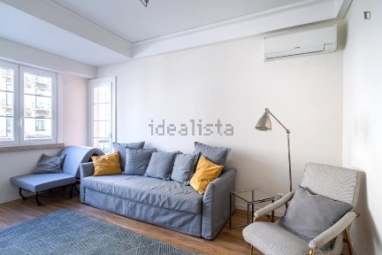 Arrendamento de apartamento T2 na Rua Braamcamp