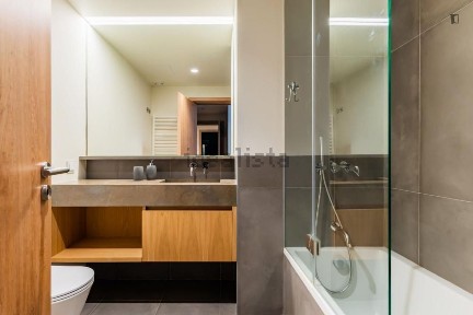 Arrendamento de apartamento T2 na Rua Artilharia 1