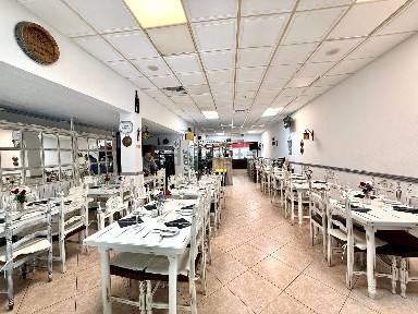 Restaurante à venda na Avenida Francisco Sá Carneiro