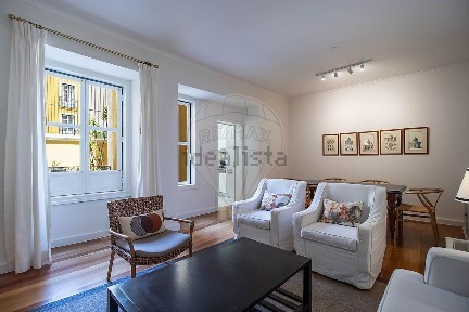 Arrendamento de apartamento T2 na Rua da Misericórdia