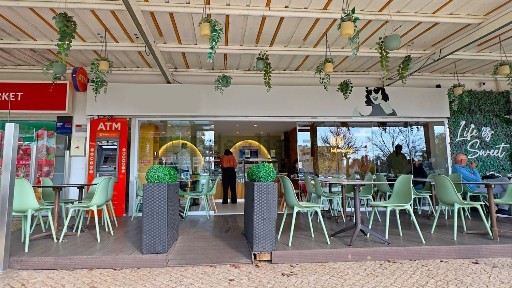 Quarteira, Vilamoura, Bairro Marina de Vilamoura, Rua da Lusotur
