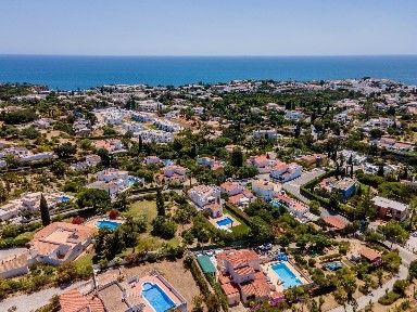 Lagoa e Carvoeiro, Centro de Carvoeiro, Rua da Guine-Bissau