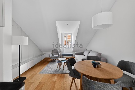 Arrendamento de apartamento T1 na Rua dos Anjos