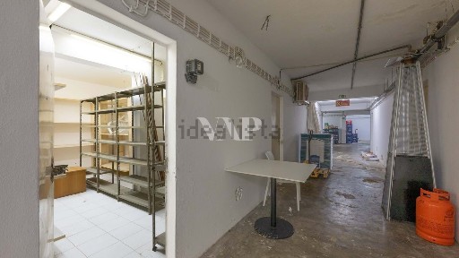 Armazém à venda na Quinta do Lago - Pinheiros Altos