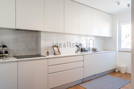 Arrendamento de apartamento T2 na Rua Cidade de Rabat